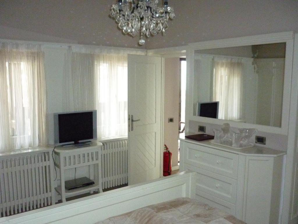 Vilele Lucia Luxury Mens Sana Sinaia Rom bilde